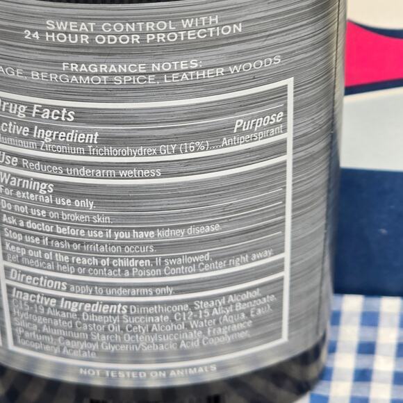 BBW Graphite 2 In 1 Hair & Body Wash + Antiperspirant Deodorant Men's Collection - Picture 4 of 4